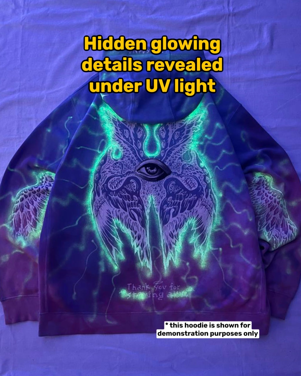 🪼 Hidden Glow — UV-Reactive Artwork (Experimental Upgrade)
