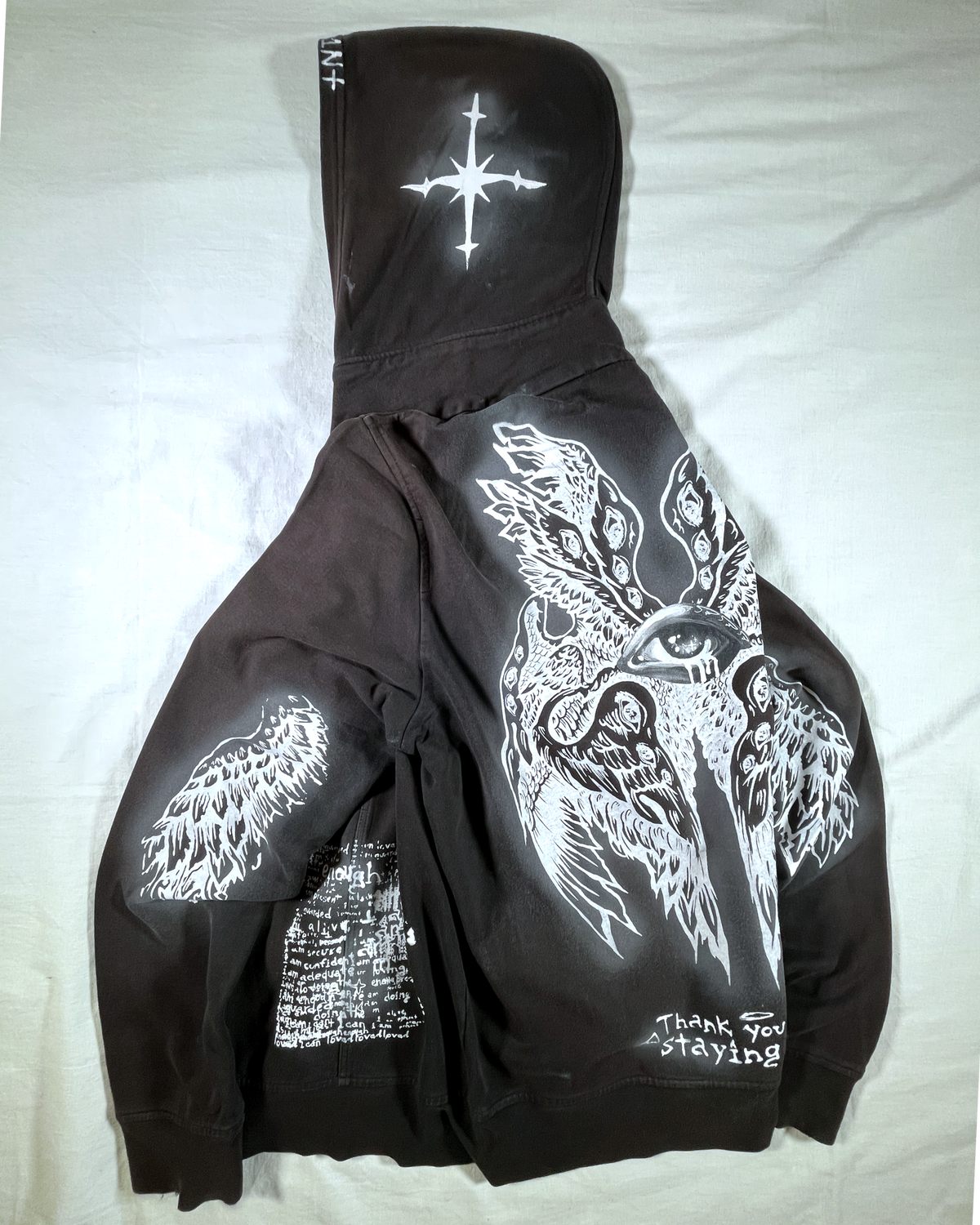 I release the need to please everyone (roomy M)