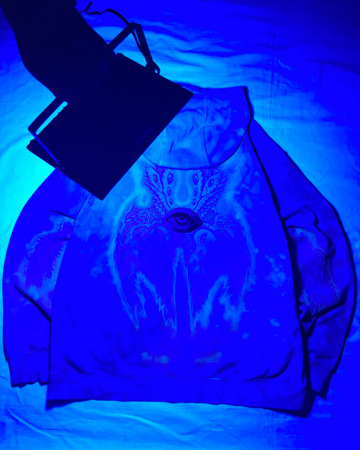 I choose freedom over fear (oversized XL) (glows under UV light)